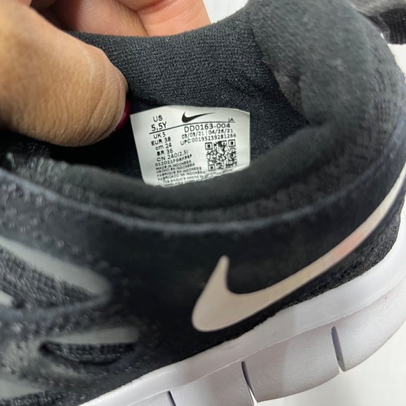 Nike Free Run 2 Grade School Low Top Running Shoes Black DD0163-004 NEW Sz 5.5 - Picture 6 of 6